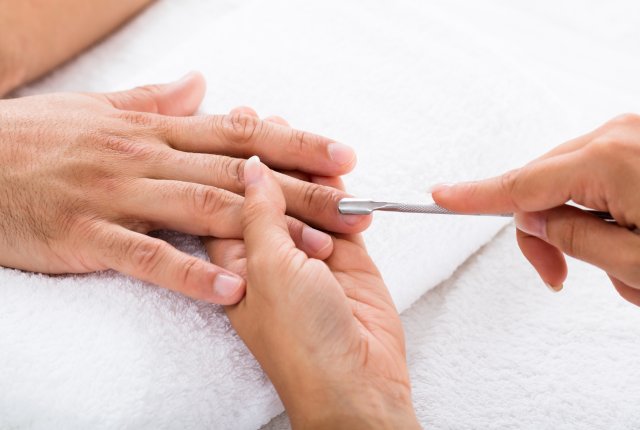 Manicure pedicure uomo MES